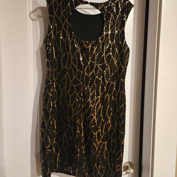 Stunning Black & Gold Dress, Size 12, EUC - Picture 2 of 3